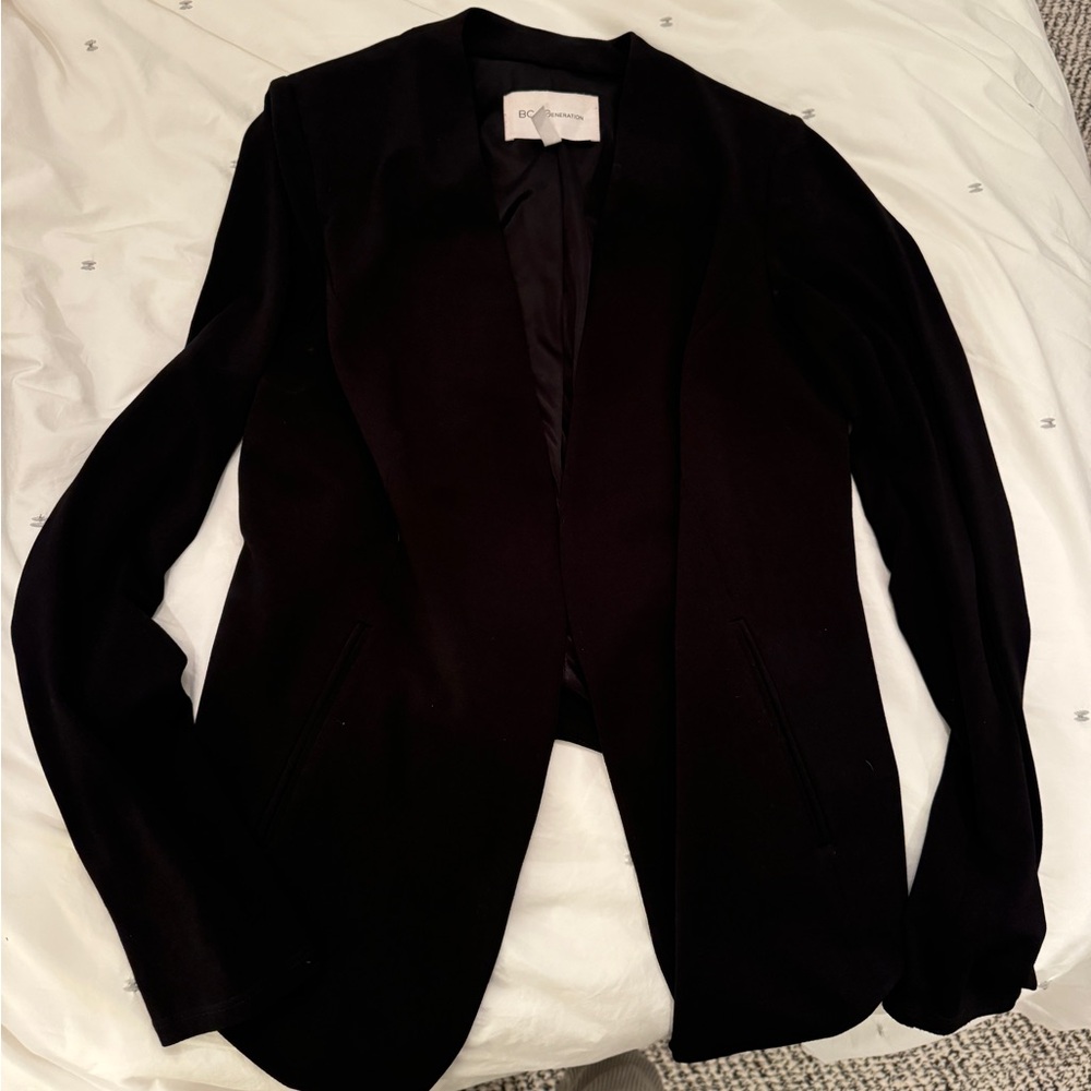 BCBG Generation Black Fitted Blazer
